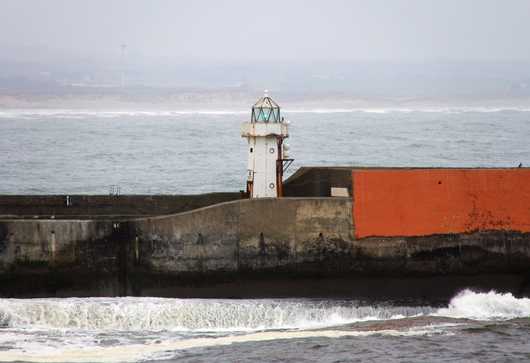 Aberdeen North Pier Lighthouse